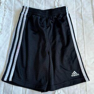 Adidas Boys Size 5 Black Athletic Shorts